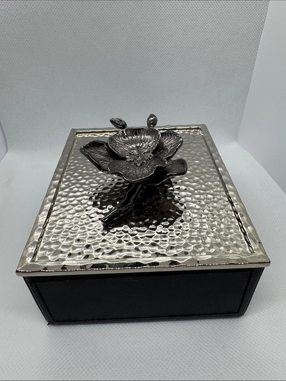 NIB Michael Aram Black Orchid Mini Jewelry Box